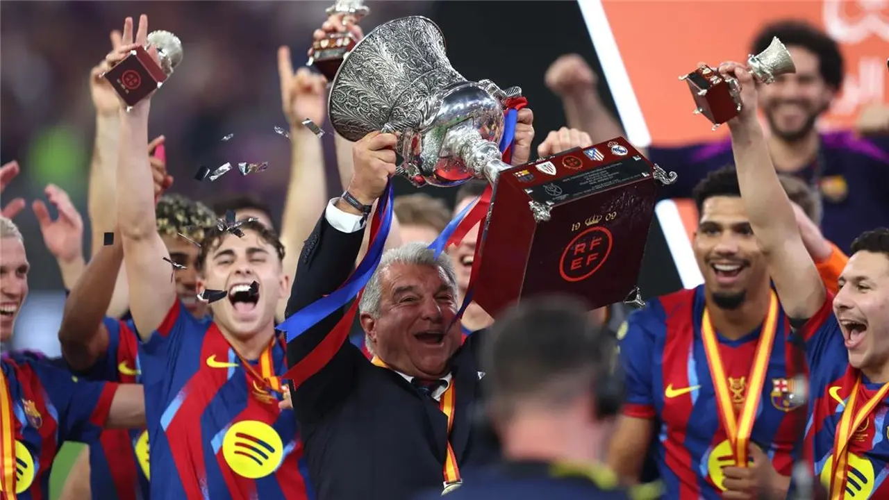 لابورتا يفصح عن رد فعل بيريز بعد انتصار برشلونة على ريال مدريد